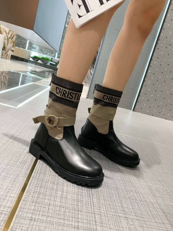 New Collection Fashion Women Dior Shoes 011