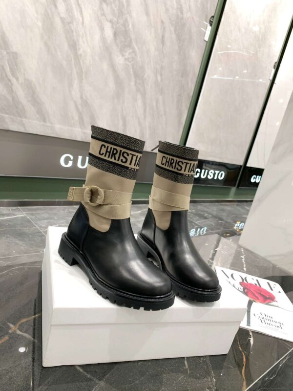New Collection Fashion Women Dior Shoes 011