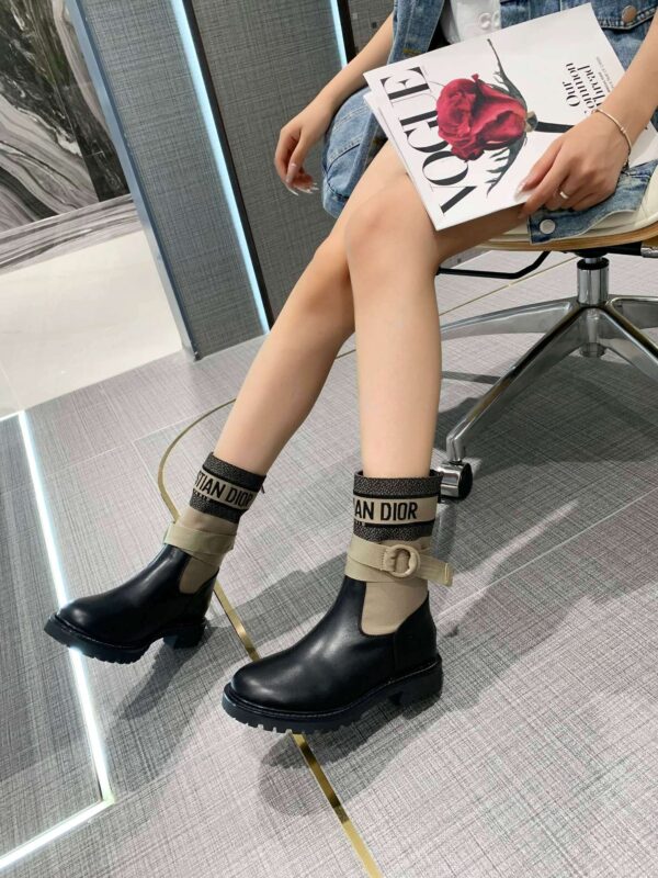New Collection Fashion Women Dior Shoes 011