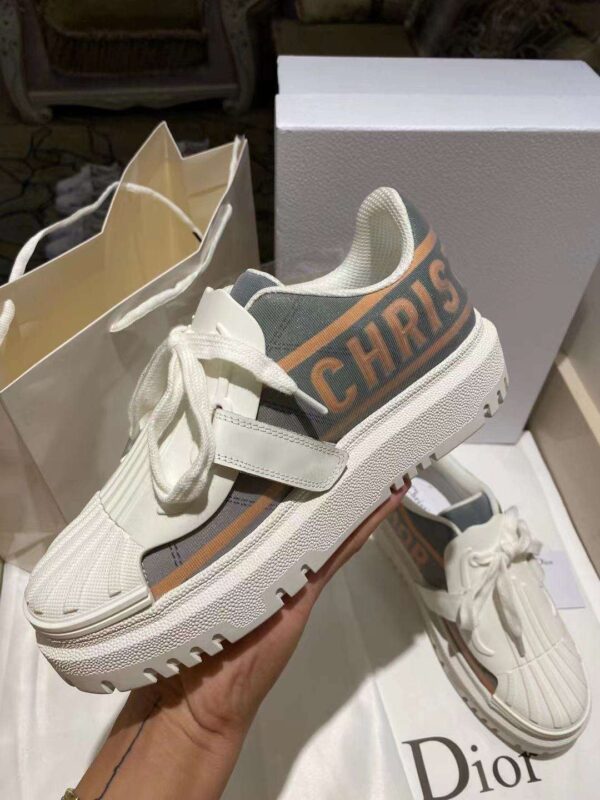 New Collection Fashion Women Dior Shoes 007