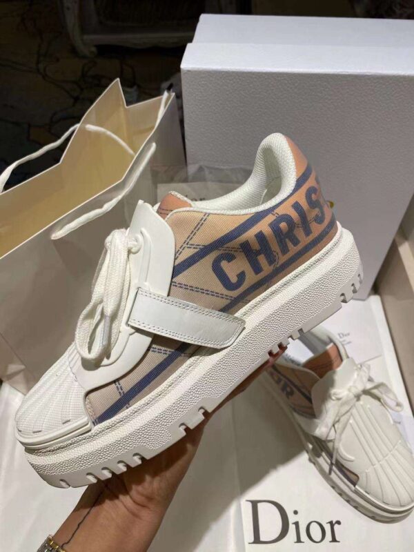 New Collection Fashion Women Dior Shoes 006