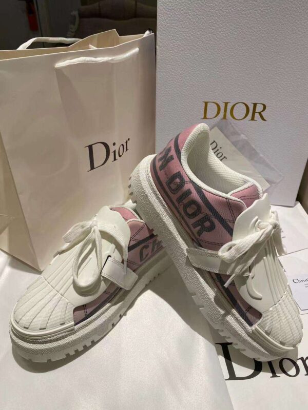 New Collection Fashion Women Dior Shoes 006
