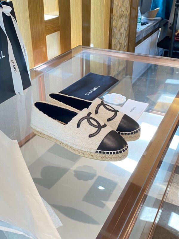 New Collection Fashion Women CN Shoes 028