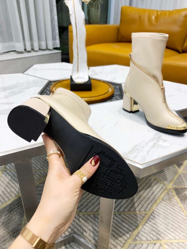 New Collection Fashion Women CN Shoes 014