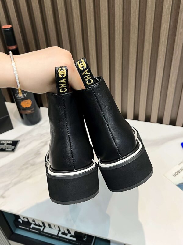 New Collection Fashion Women CN Shoes 012