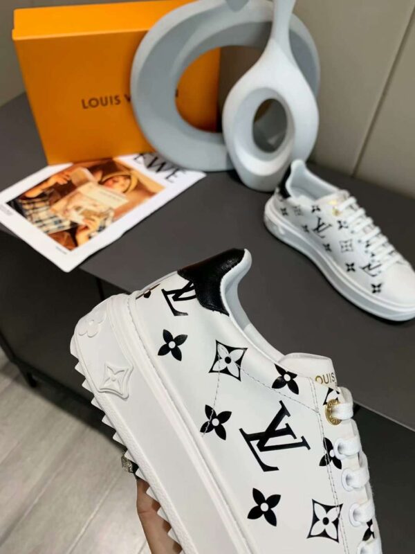New Collection Fashion Women LV Shoes 072