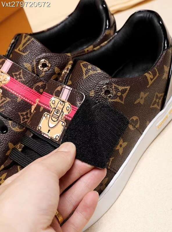 New Collection Fashion Women LV Shoes 062