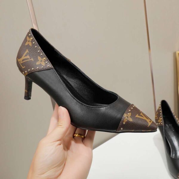 New Collection Fashion Women LV Shoes 060