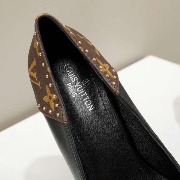 New Collection Fashion Women LV Shoes 060