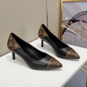 New Collection Fashion Women LV Shoes 060