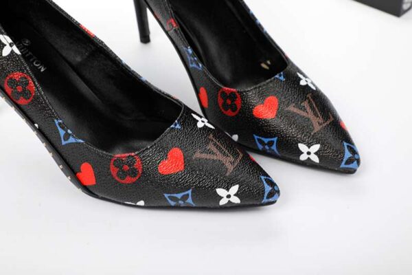New Collection Fashion Women LV Shoes 059 New Collection Fashion Women LV Shoes 059