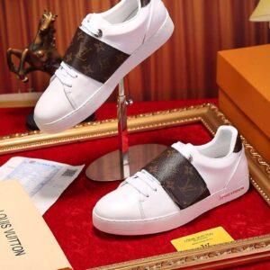 New Collection Fashion Women LV Shoes 056