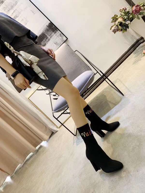 New Collection Fashion Women LV Shoes 040