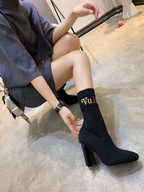 New Collection Fashion Women LV Shoes 040