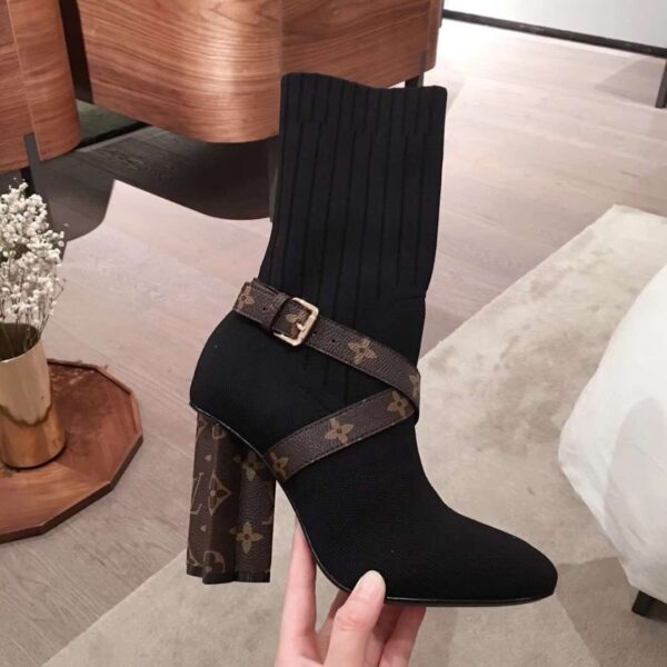 New Collection Fashion Women LV Shoes 038