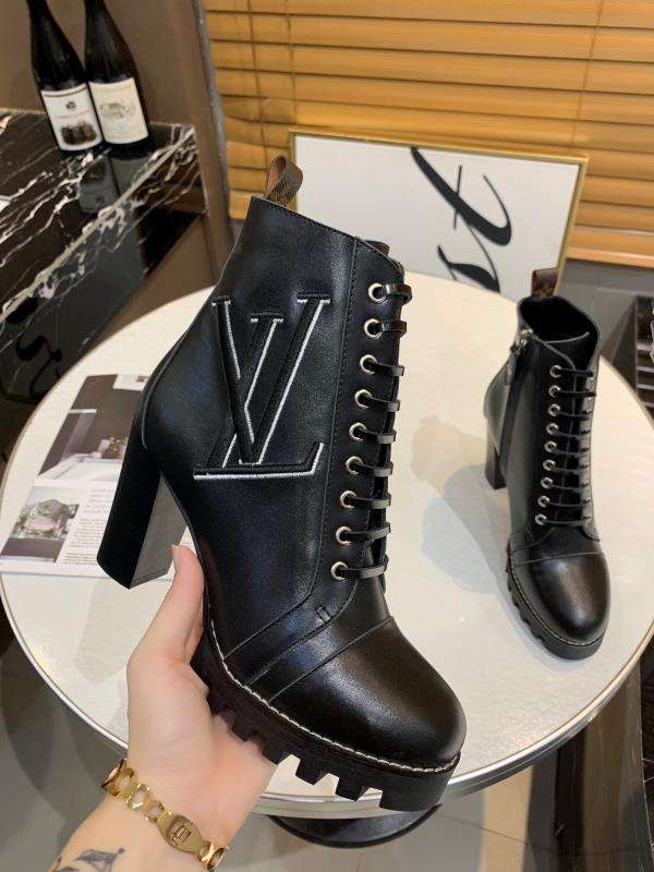 New Collection Fashion Women LV Shoes 037