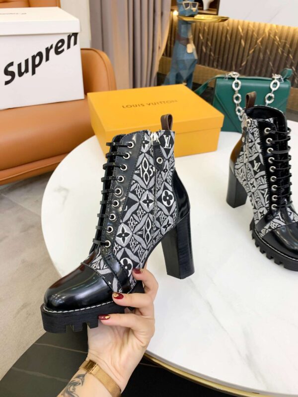 New Collection Fashion Women LV Shoes 036