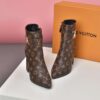 New Collection Fashion Women LV Shoes 031