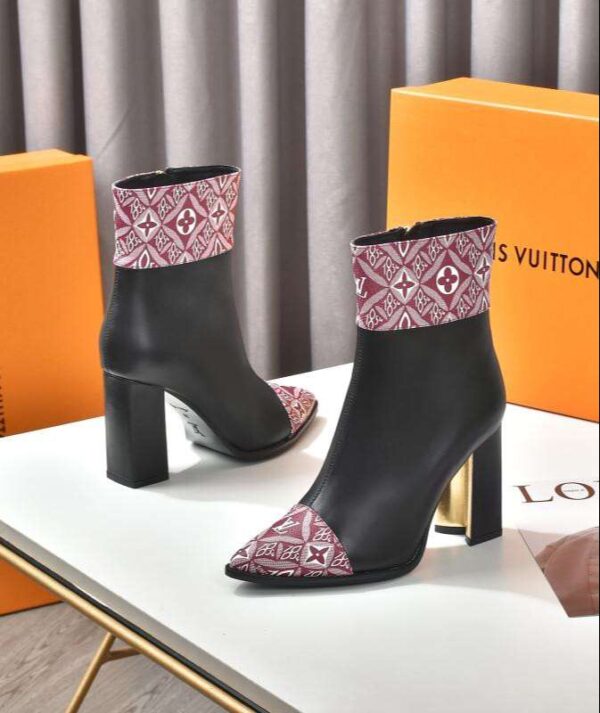 New Collection Fashion Women LV Shoes 028