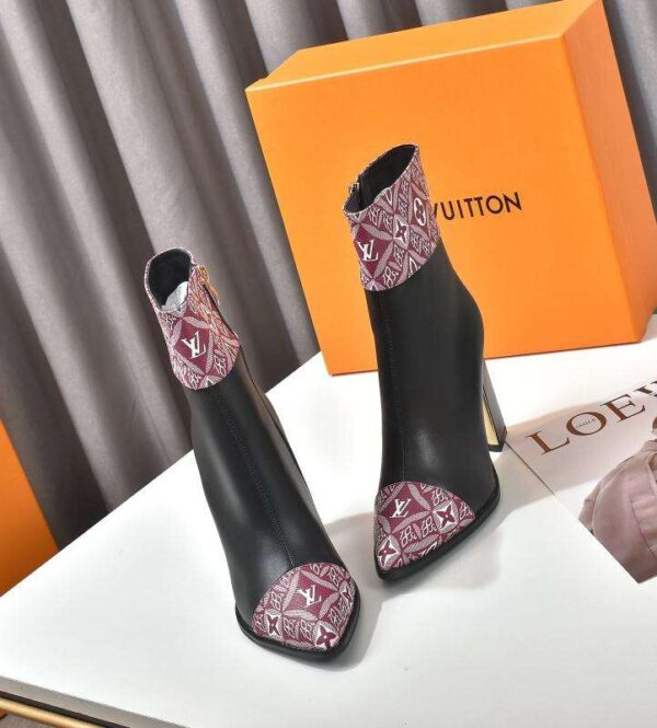 New Collection Fashion Women LV Shoes 028