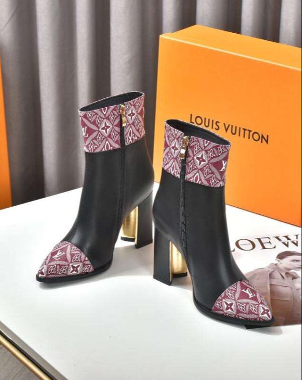 New Collection Fashion Women LV Shoes 028