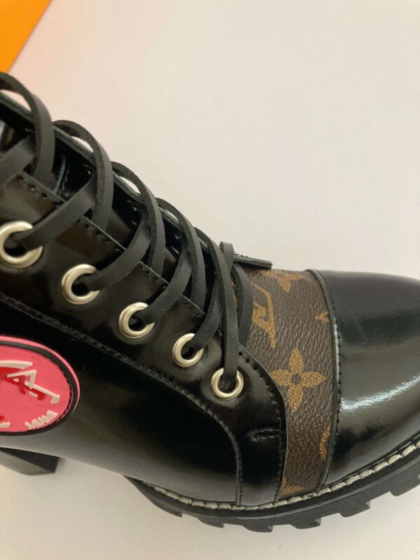 New Collection Fashion Women LV Shoes 017