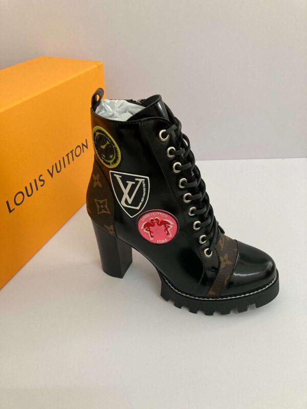 New Collection Fashion Women LV Shoes 017
