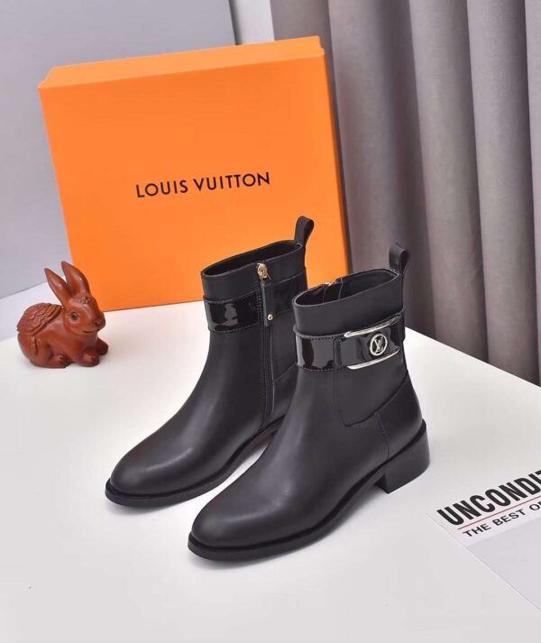New Collection Fashion Women LV Shoes 013