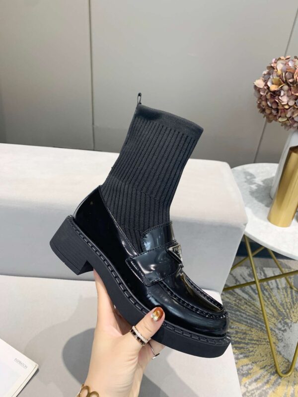 New Collection Fashion Women Prada Shoes 001