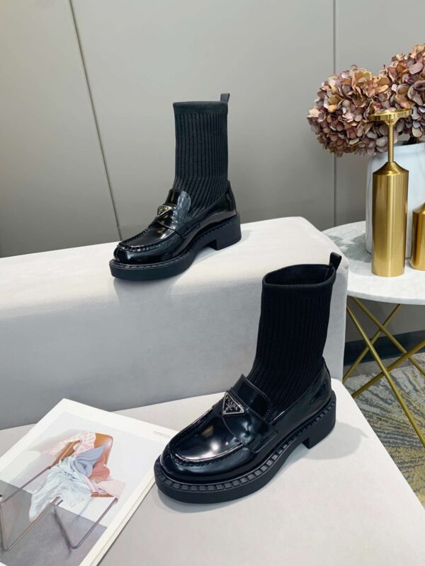 New Collection Fashion Women Prada Shoes 001