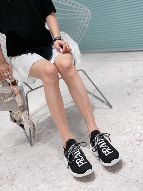 New Collection Fashion Women Prada Shoes 006