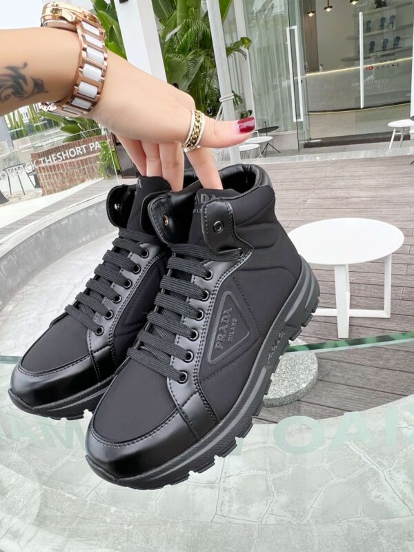 New Collection Fashion Women Prada Shoes 005-1