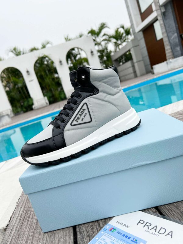 New Collection Fashion Women Prada Shoes 005-1