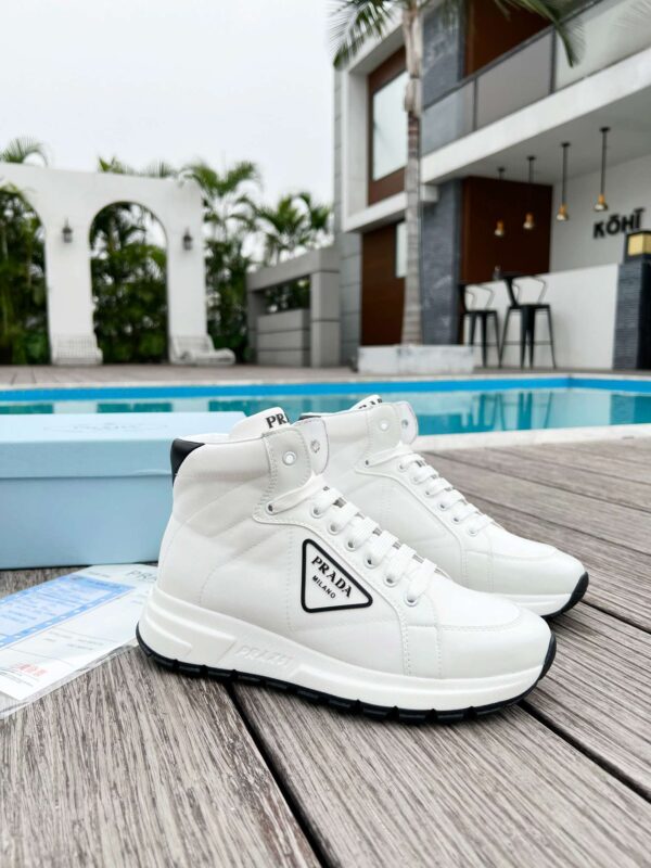 New Collection Fashion Women Prada Shoes 005-1