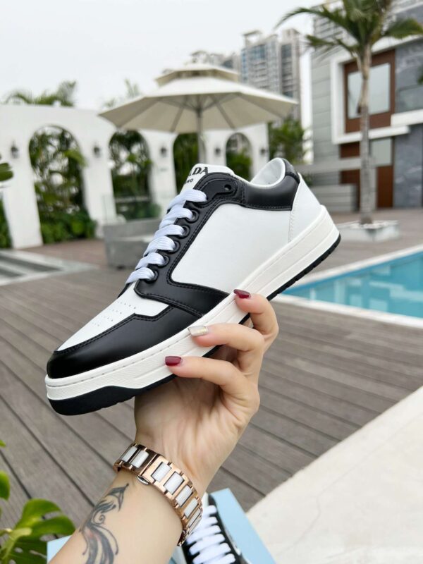 New Collection Fashion Women Prada Shoes 005