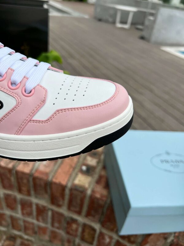 New Collection Fashion Women Prada Shoes 005