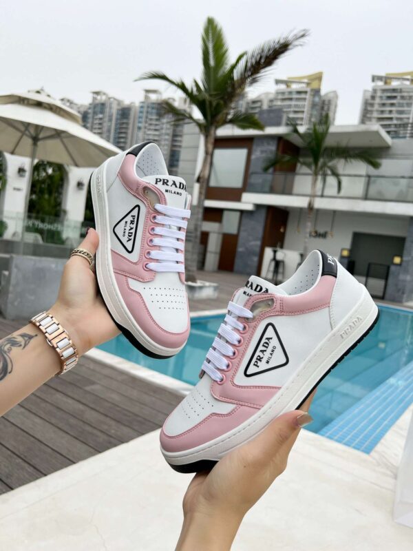 New Collection Fashion Women Prada Shoes 005