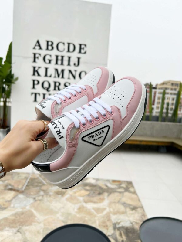New Collection Fashion Women Prada Shoes 005
