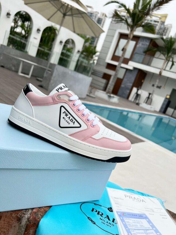 New Collection Fashion Women Prada Shoes 005