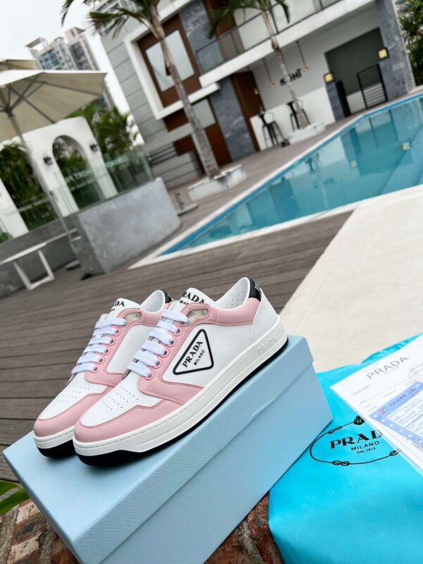 New Collection Fashion Women Prada Shoes 005