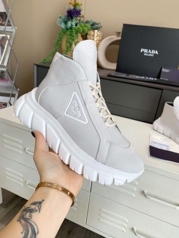 New Collection Fashion Women Prada Shoes 003