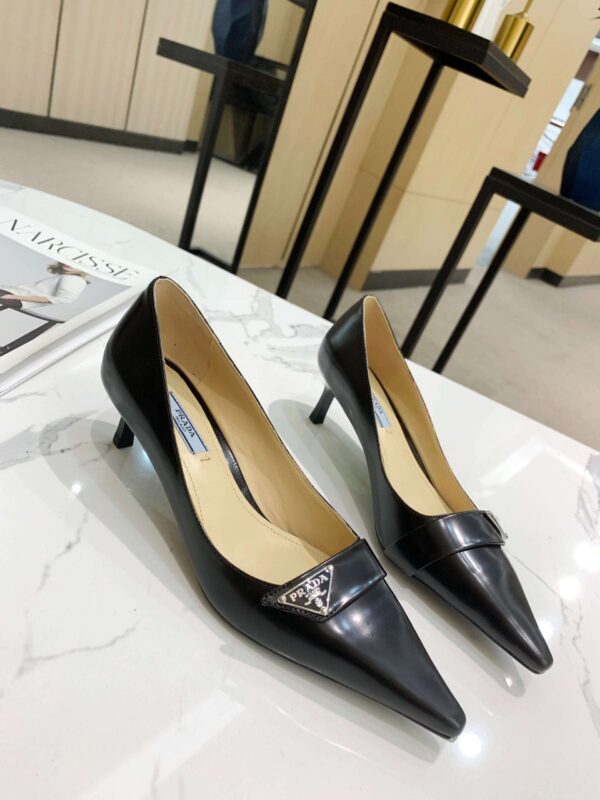 New Collection Fashion Women Prada Shoes 002