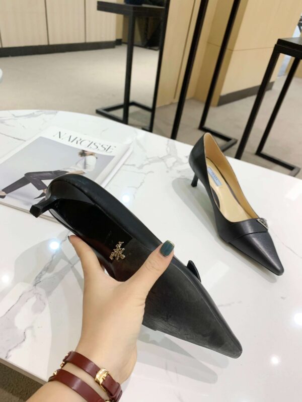 New Collection Fashion Women Prada Shoes 002