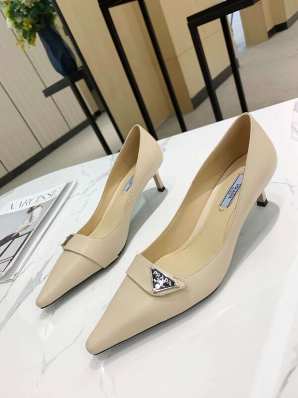 New Collection Fashion Women Prada Shoes 002