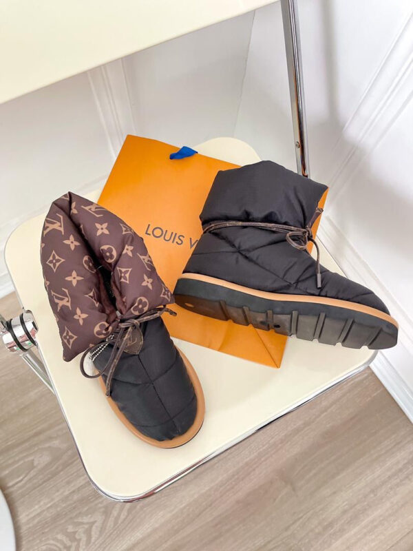 New Collection Fashion Women LV Shoes 073