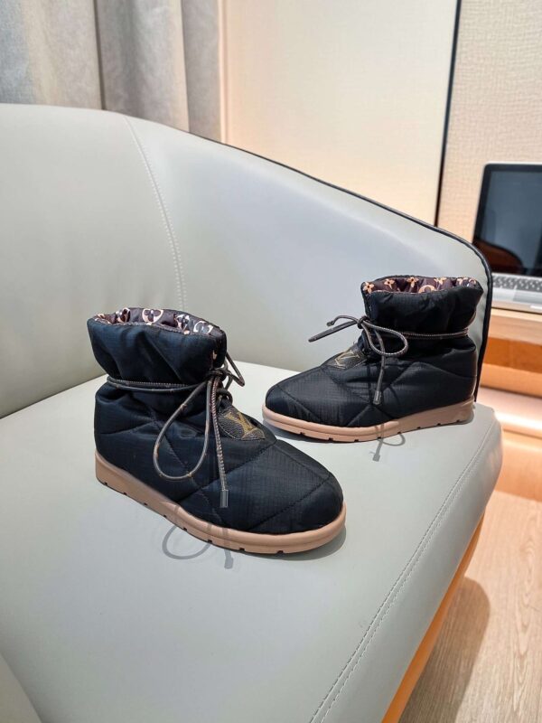 New Collection Fashion Women LV Shoes 105
