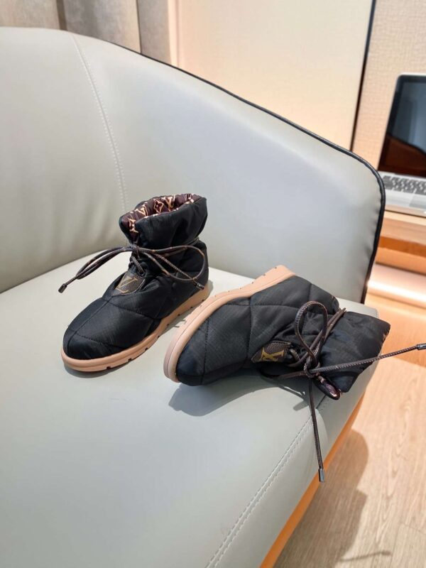 New Collection Fashion Women LV Shoes 105