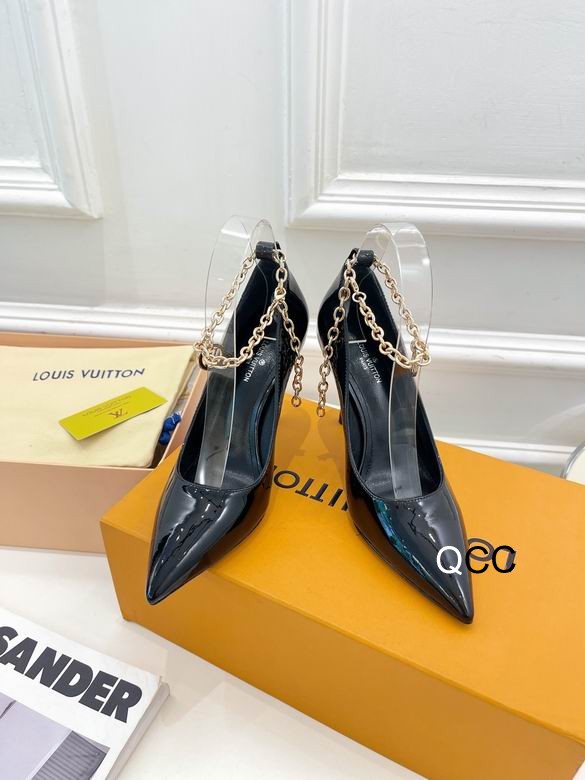 New Collection Fashion Women LV Shoes 104