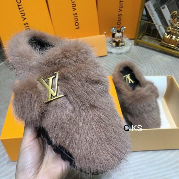 New Collection Fashion Women LV Shoes 103