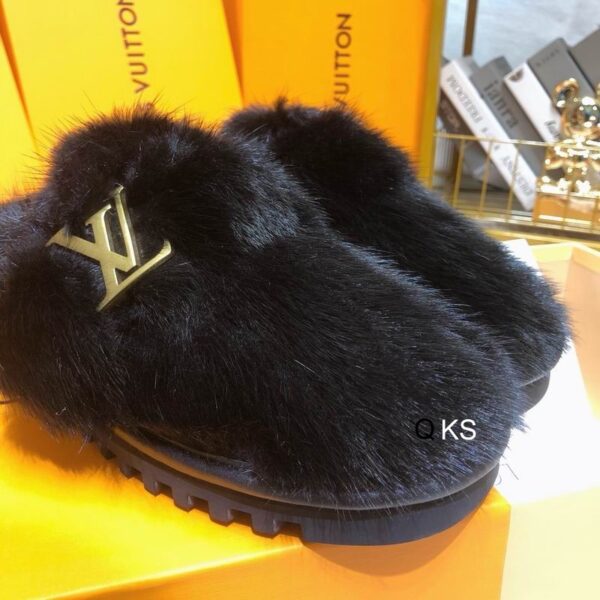New Collection Fashion Women LV Shoes 103